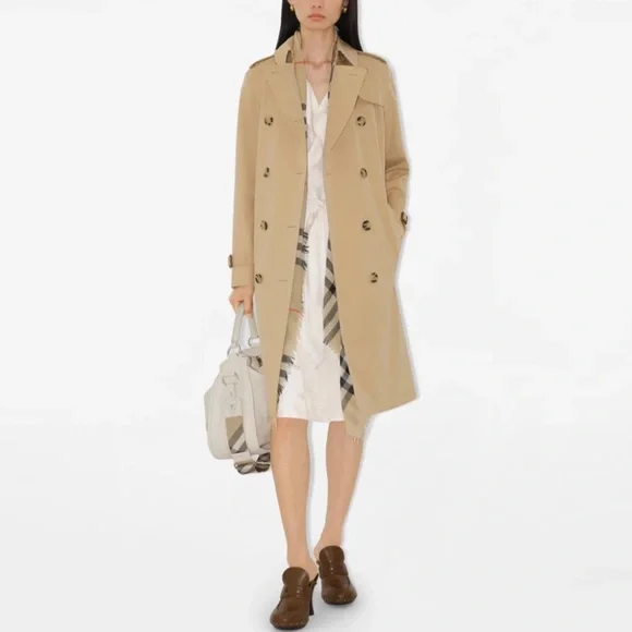 Burberry Honey Kensington Long Trench Coat